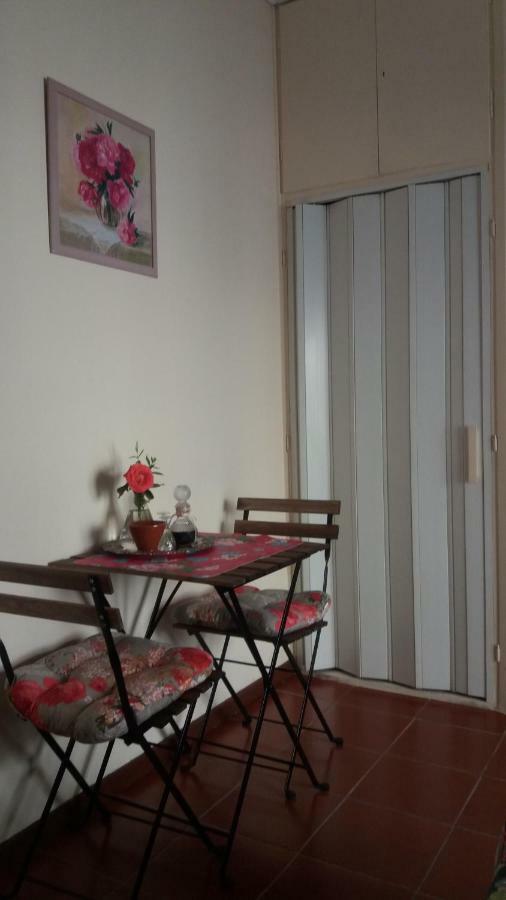 Floral Tribute Studio Apartment Kavala Exterior photo